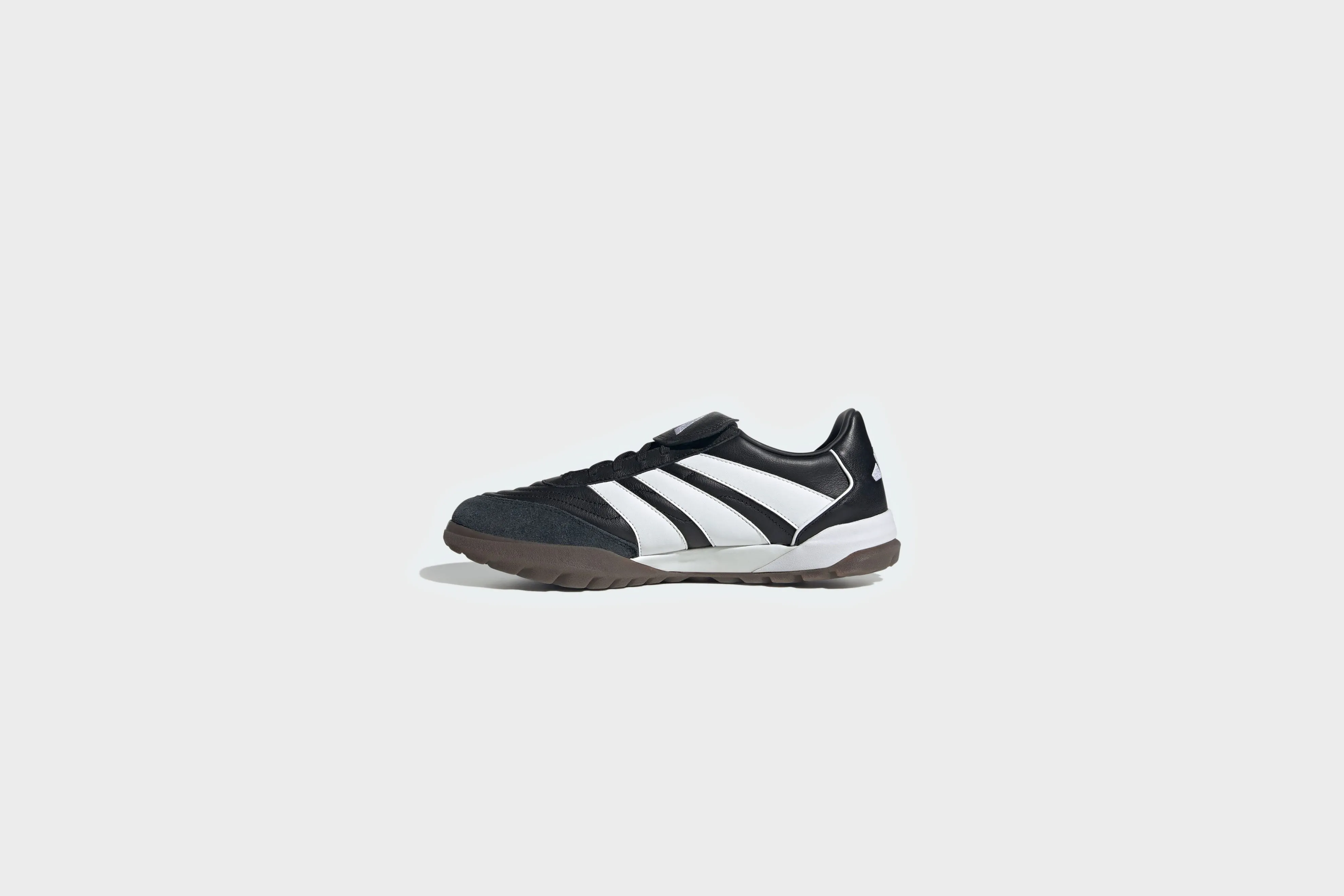 Adidas Predator Turf Trainer (Core Black/Core White/Gold Metallic)
