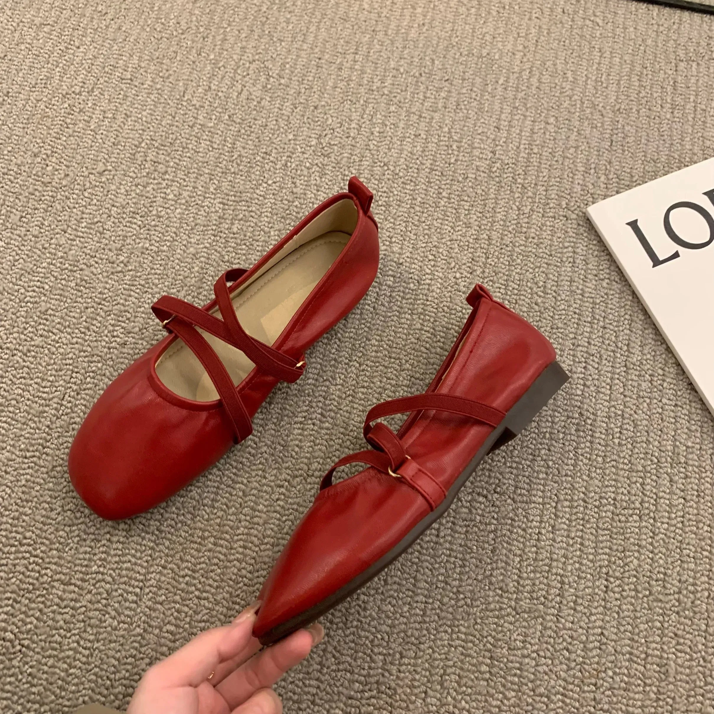 Hnzxzm Women Mary Janes Shoes Woman Square Toe Japanned Leather Flats Vintage Narrow Band Loafers
