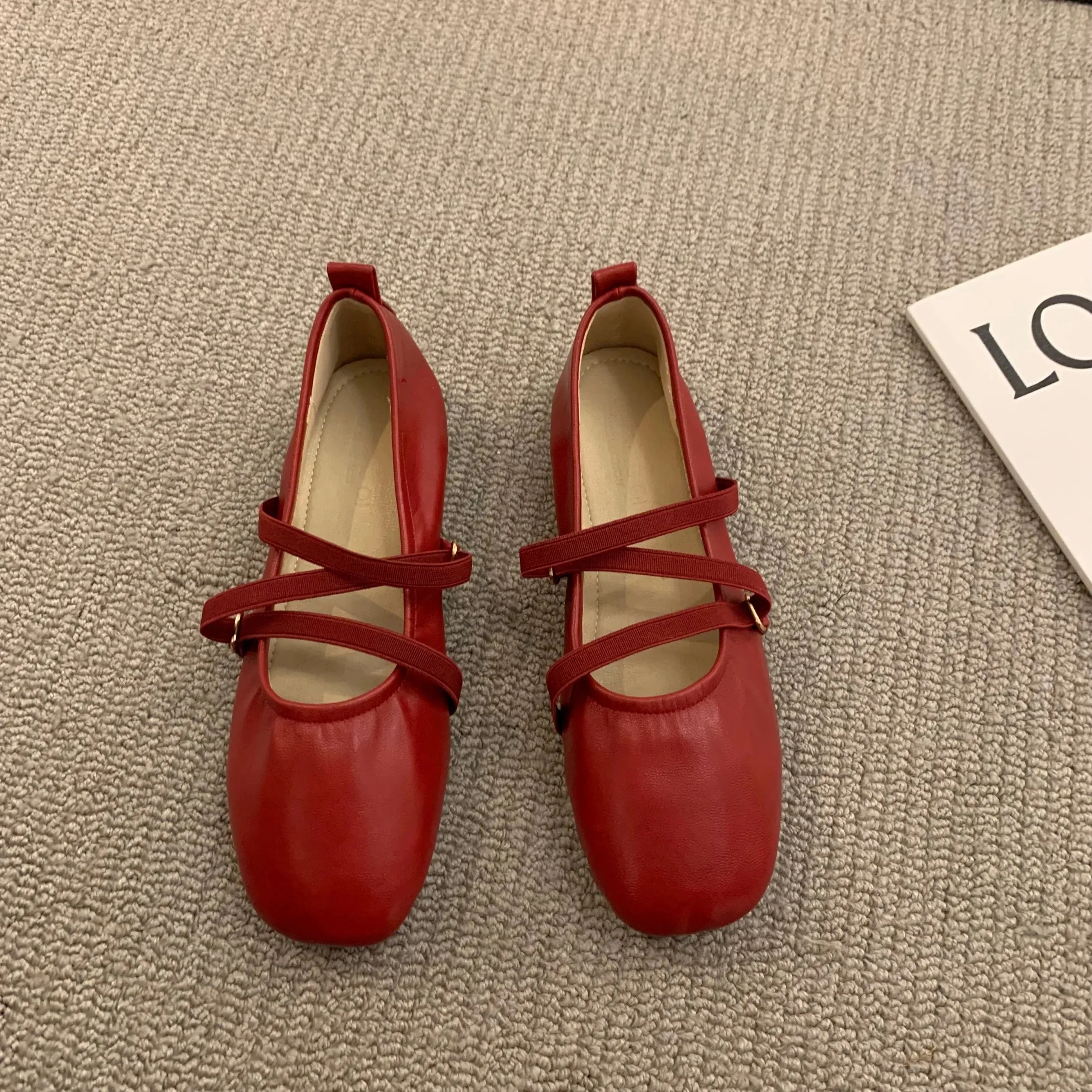 Hnzxzm Women Mary Janes Shoes Woman Square Toe Japanned Leather Flats Vintage Narrow Band Loafers
