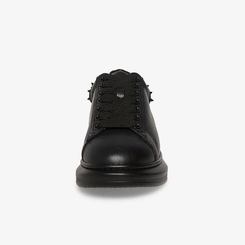 Round Toe Lace Up Spike Sneakers