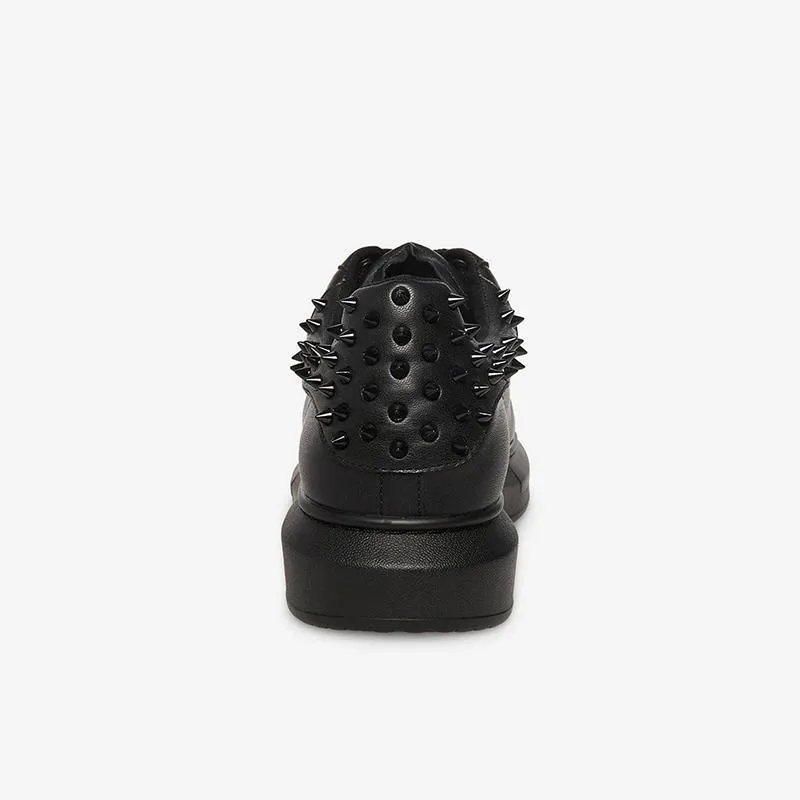 Round Toe Lace Up Spike Sneakers