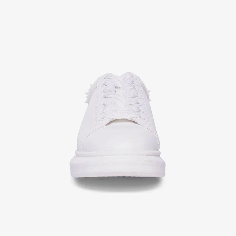 Round Toe Lace Up Spike Sneakers