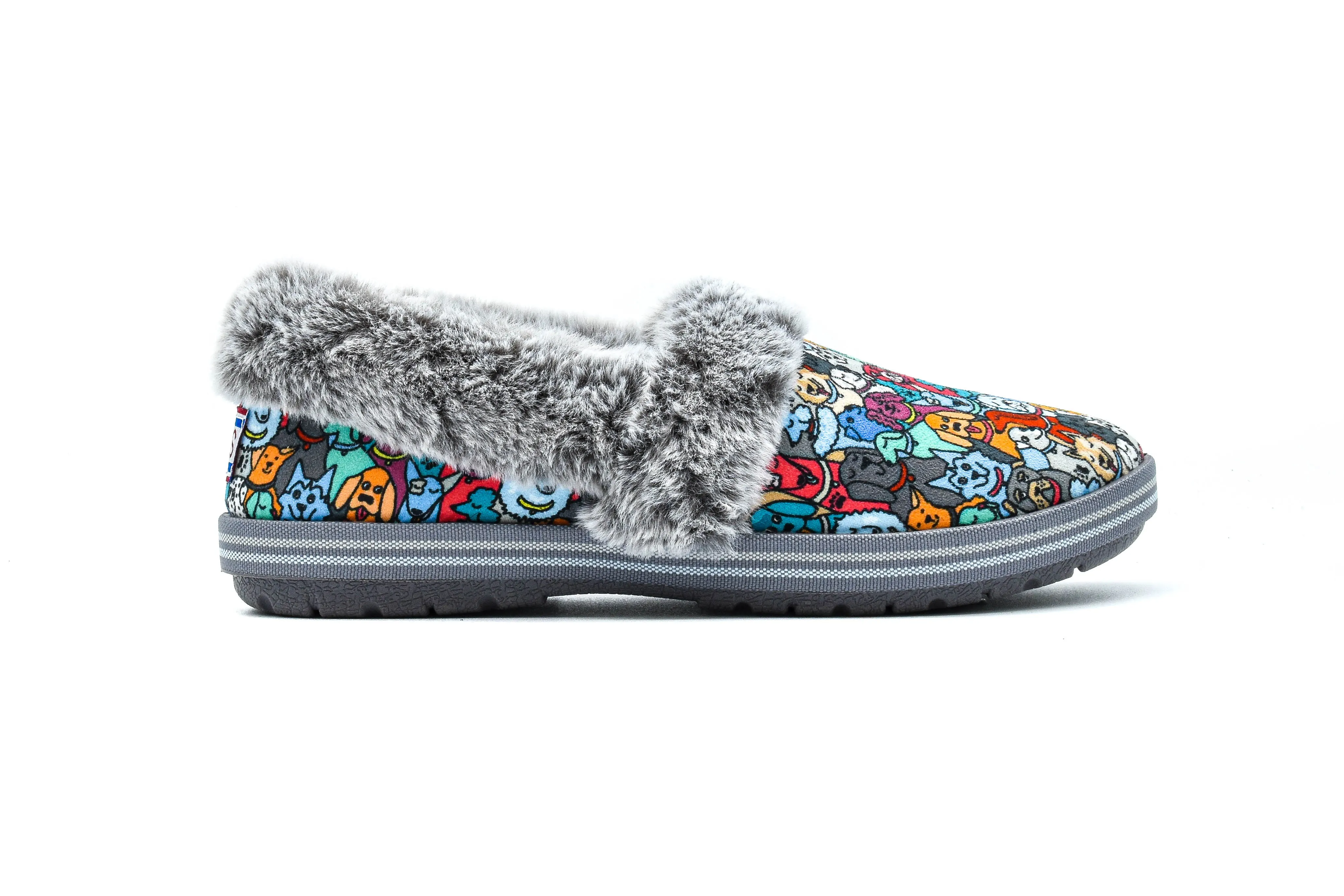 SKECHERS BOBS for Dogs Too Cozy - Pooch Parade
